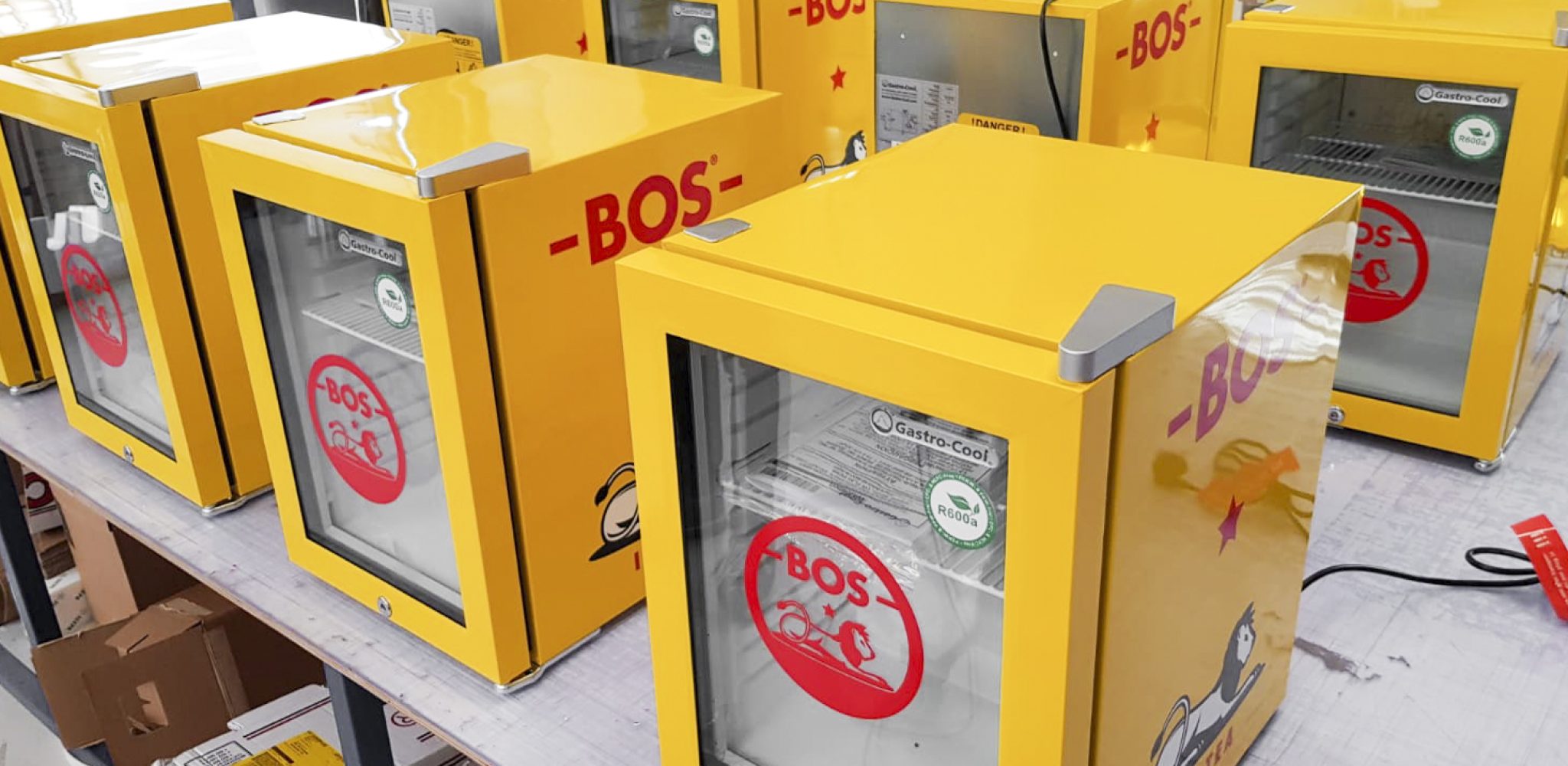 Machine sticker koelkast bos icetea geel rood